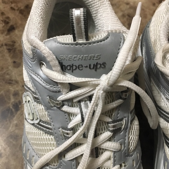 Sketchers Shape Ups running shoes - Picture 2 of 5